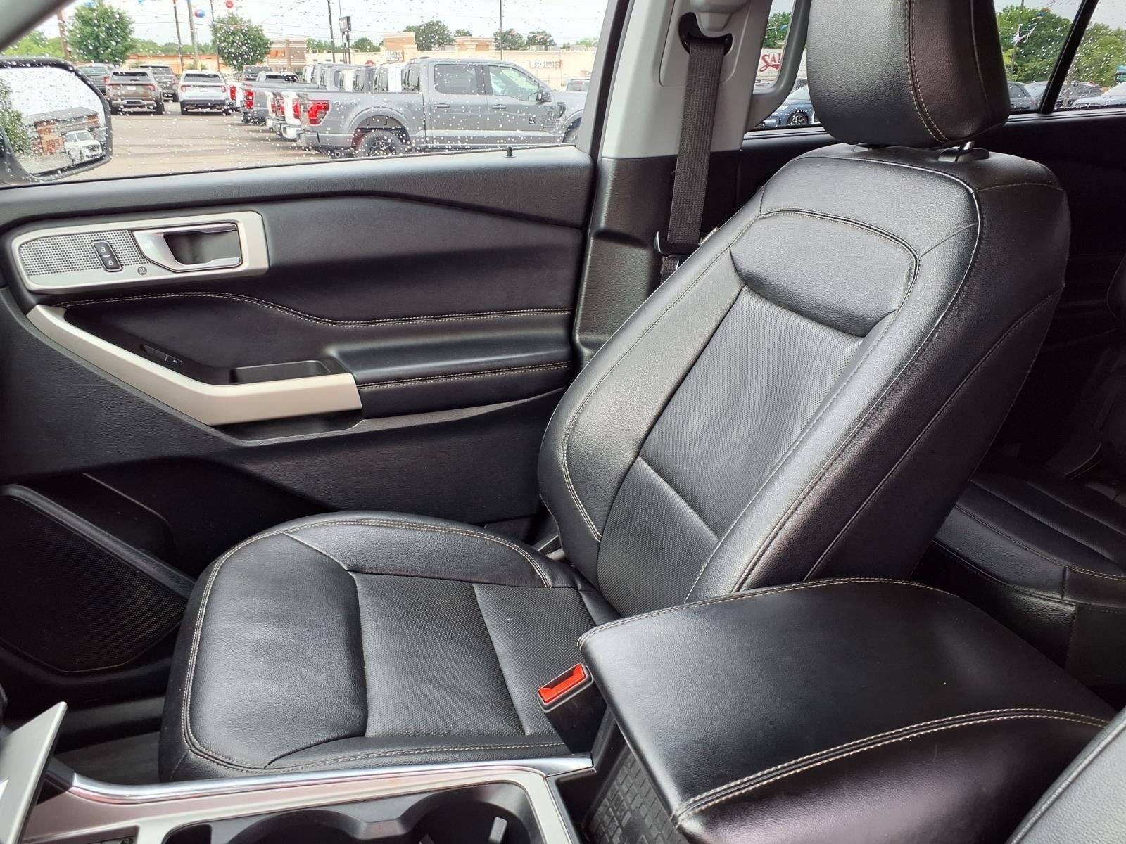 Certified Used 2021 Oxford White Ford Limited image 20