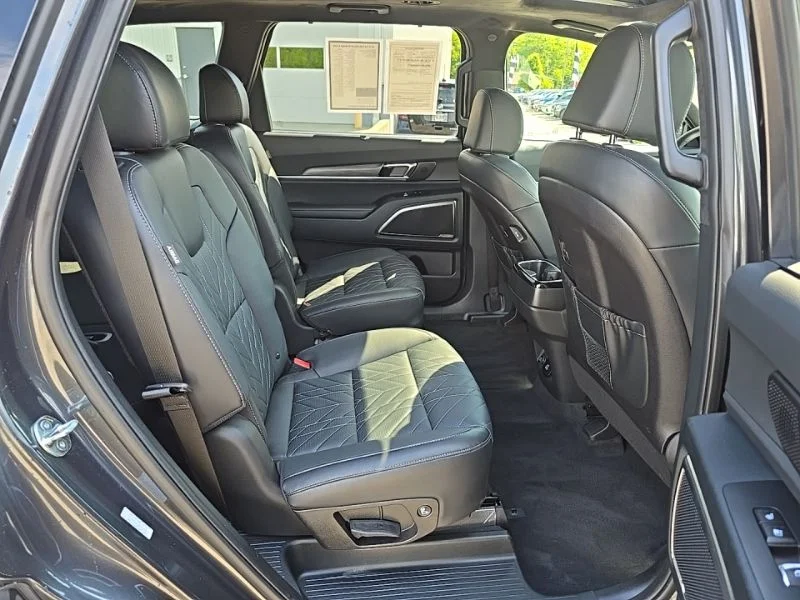 Used 2024 Gray Kia SX-Prestige X-Line image 33
