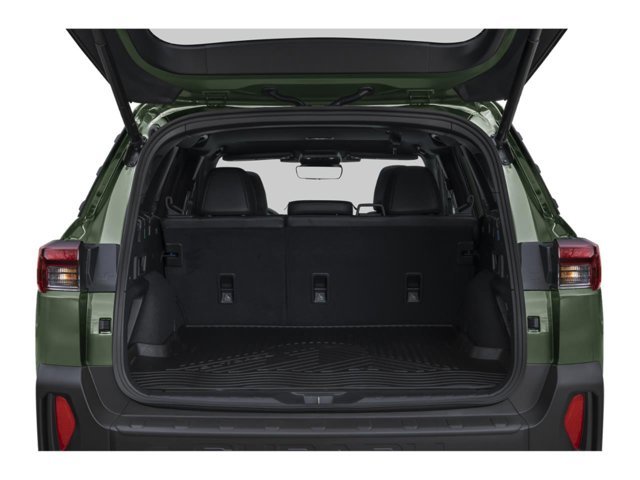 New 2026 CRYSTAL WHITE PEARL Subaru Premium image 5