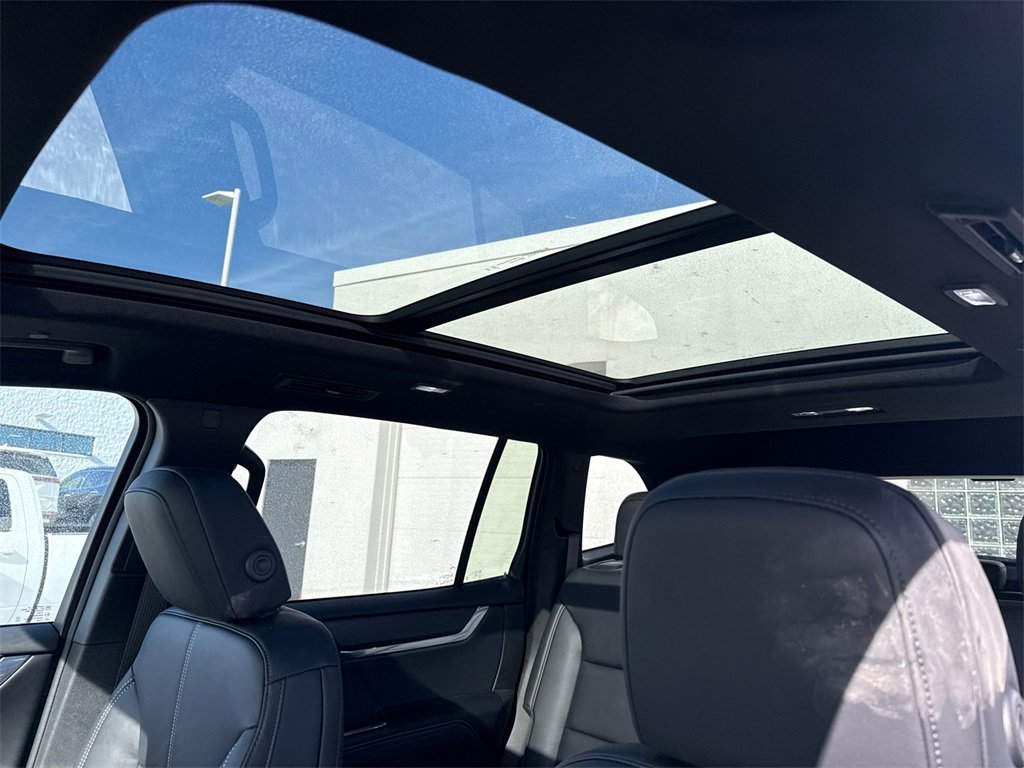 2026 GMC ACADIA - Image 27