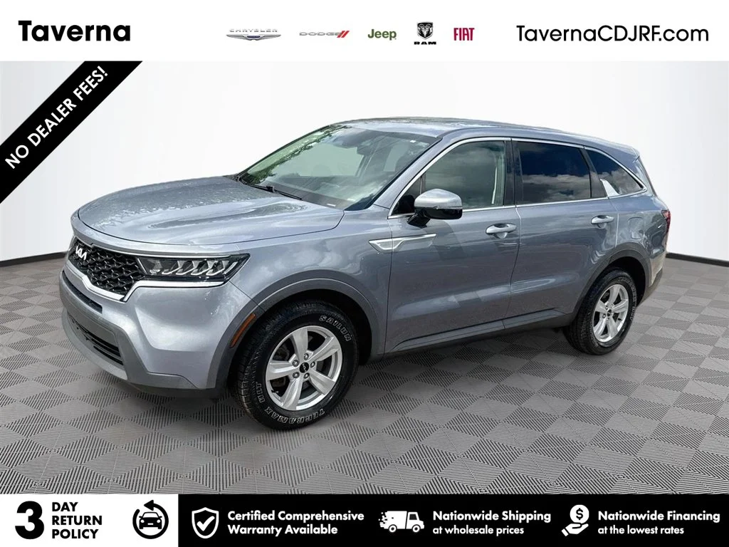 2022 Kia Sorento LX
