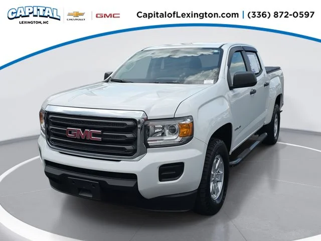 Used 2017 White GMC Base image 1