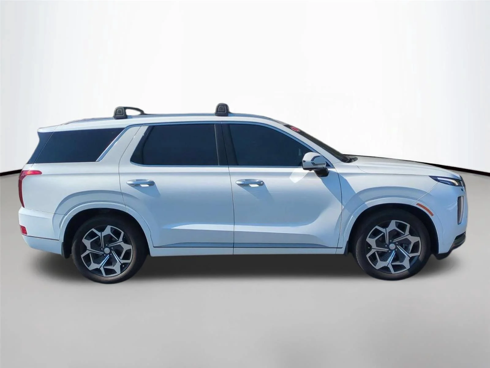 Used 2022 Hyper White Hyundai Calligraphy image 6