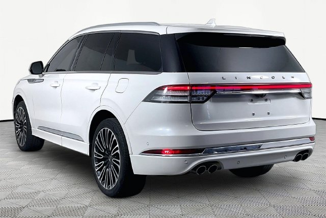 Used 2020 White Lincoln Black Label image 3