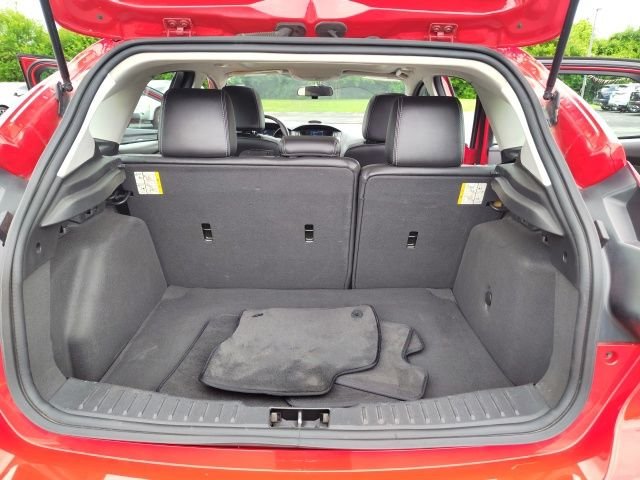 Used 2014 Red Ford SE image 25