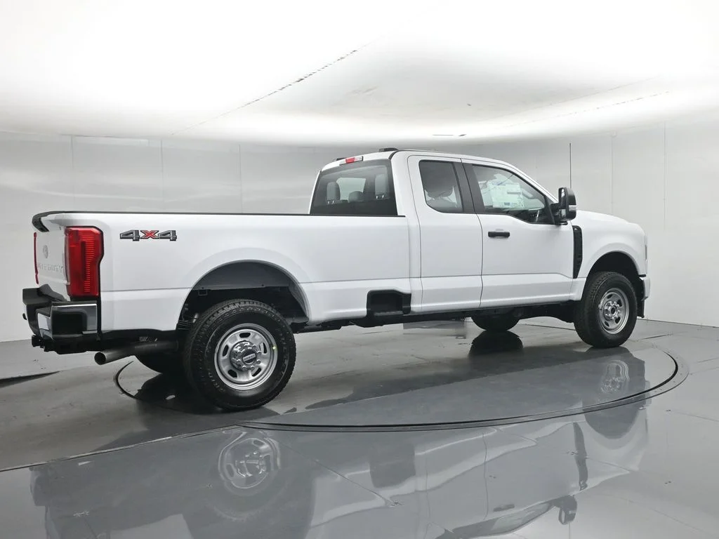 New 2027 White Ford XL image 25