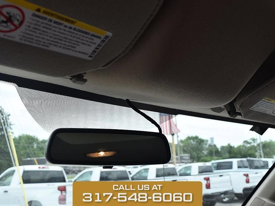 2026 Chevrolet Express Cargo Work Van - Photo 32