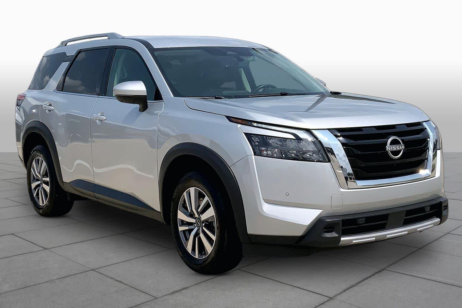 Pre-Owned 2025 Nissan Pathfinder SL