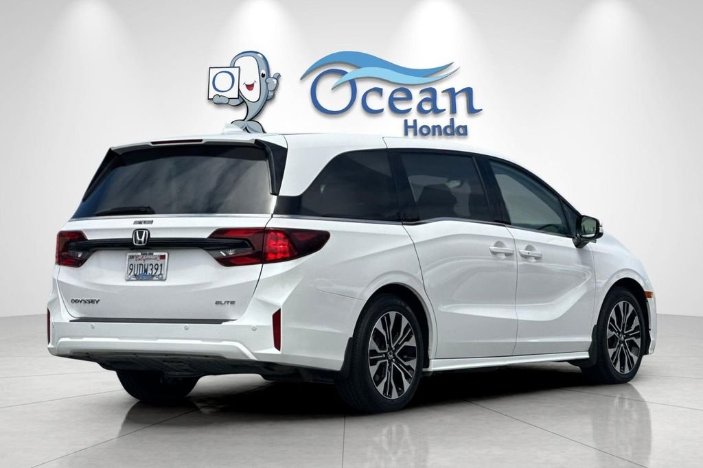Used 2025  Honda Elite image 4