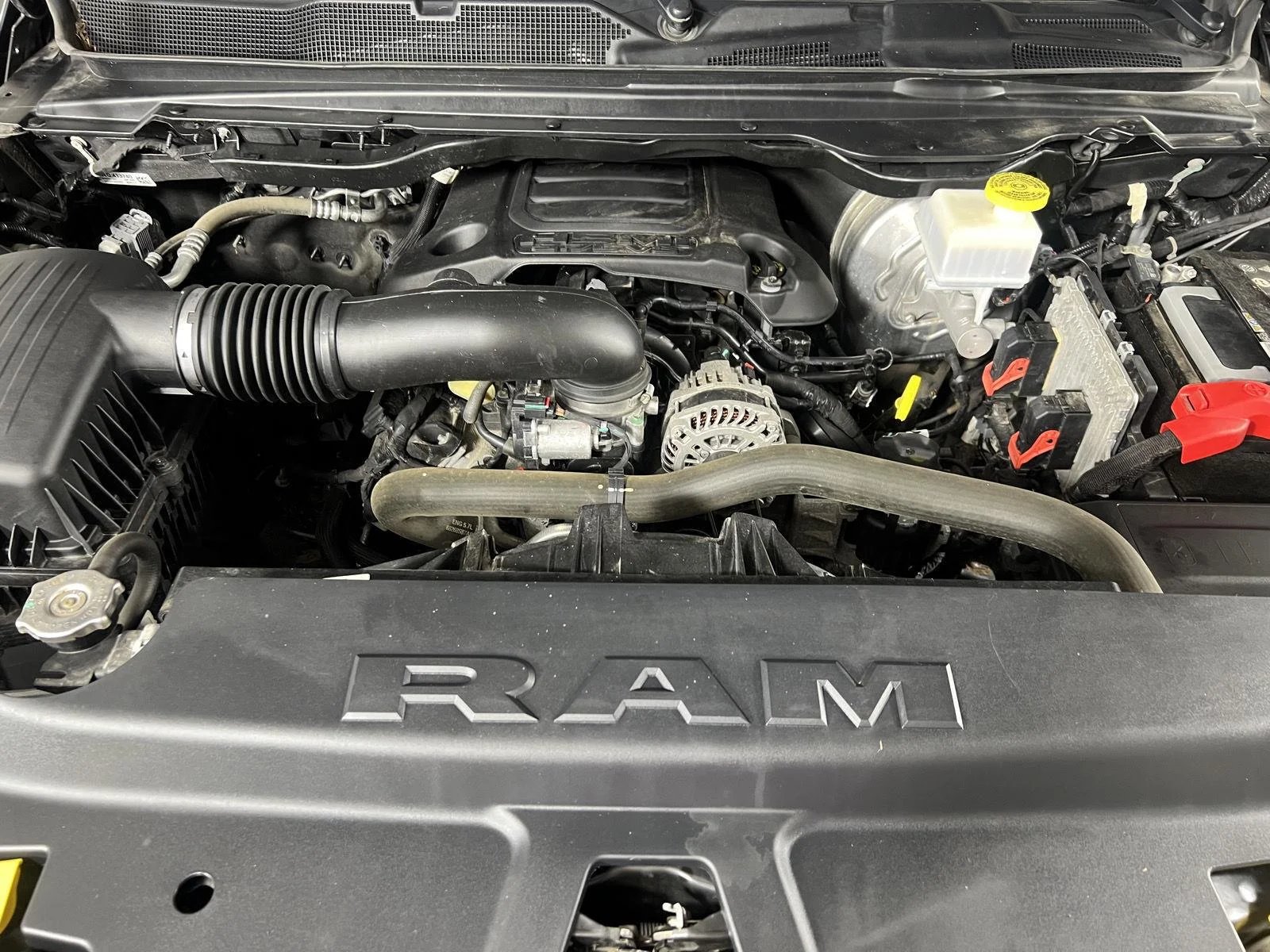 Used 2022 Granite Crystal Metallic Clearcoat Ram Big Horn image 40