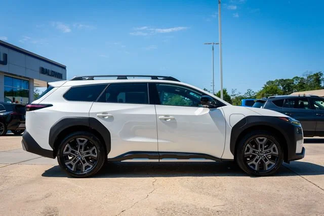New 2026 Crystal White Pearl Subaru Limited image 20