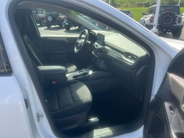 Certified Used 2023 Oxford White Ford Active image 18