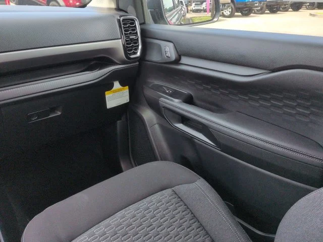 New 2026 Carbonized Gray Metallic Ford XLT image 17
