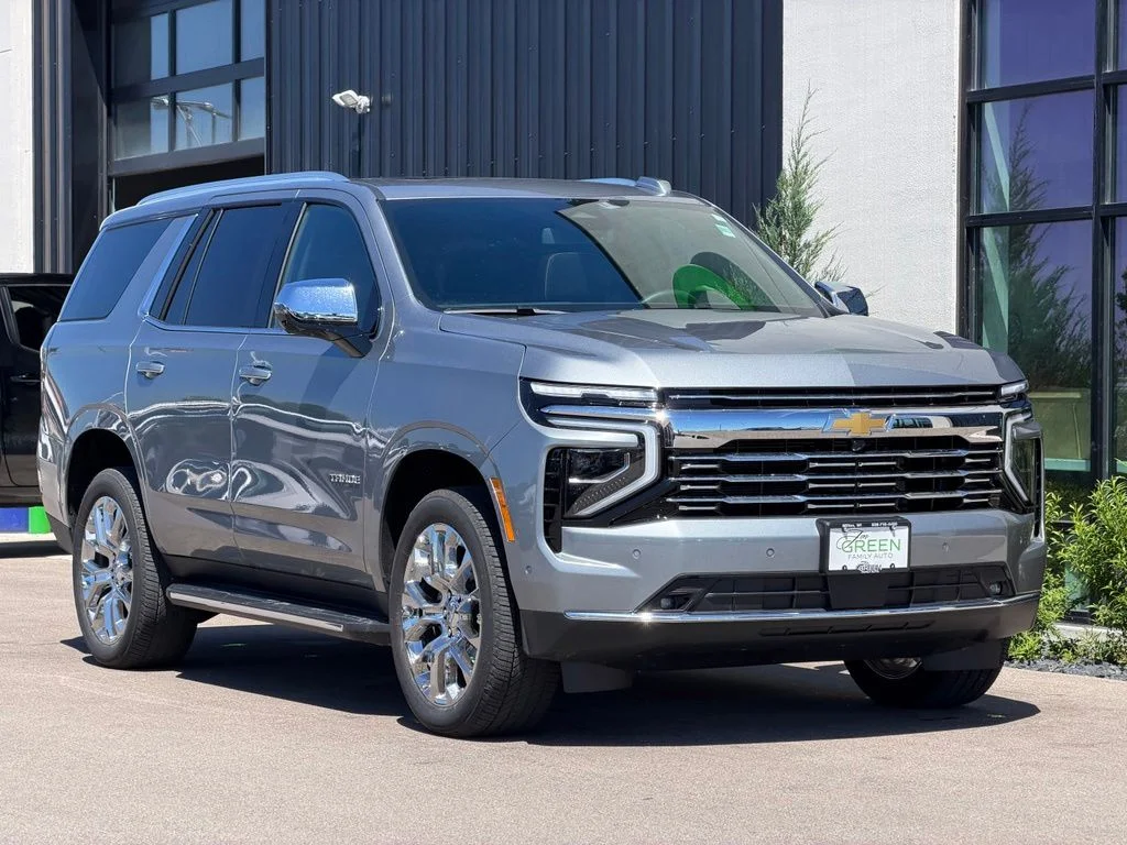 Used 2026 Gray Chevrolet Premier image 4