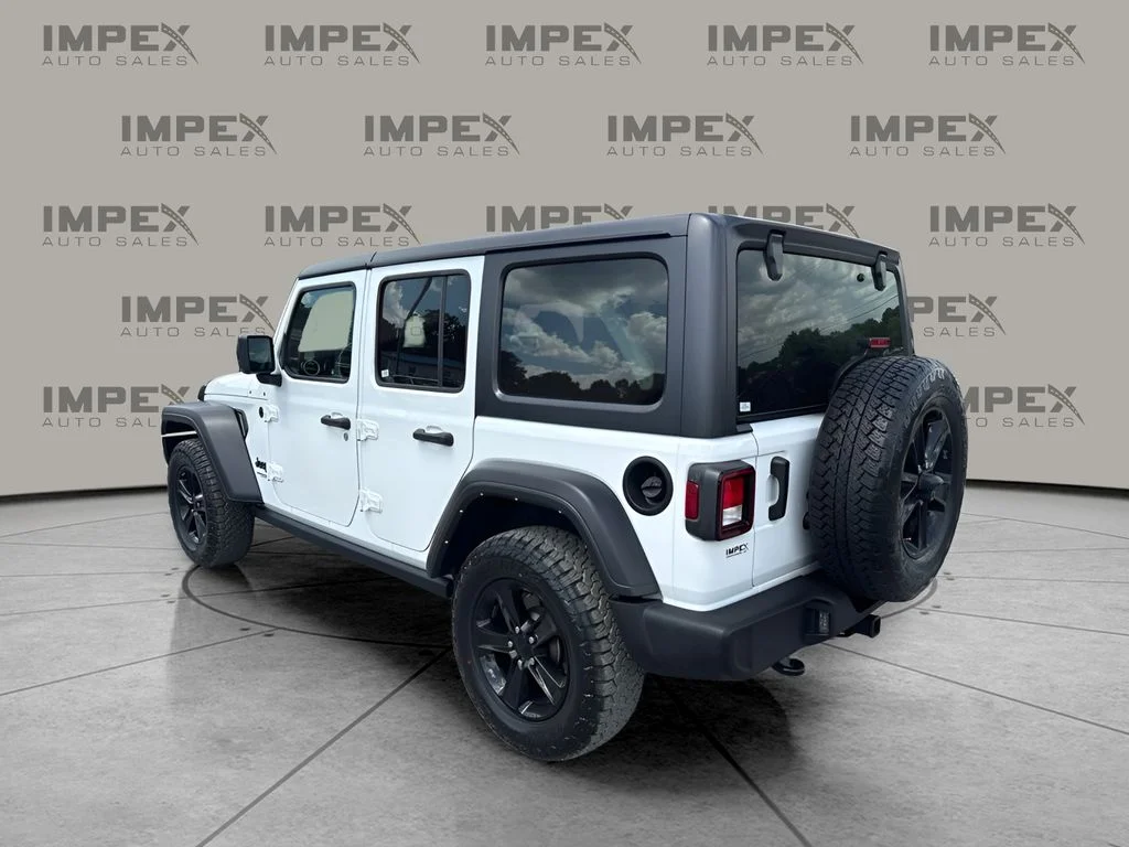 Used 2021 White Jeep Unlimited Sport Altitude image 3