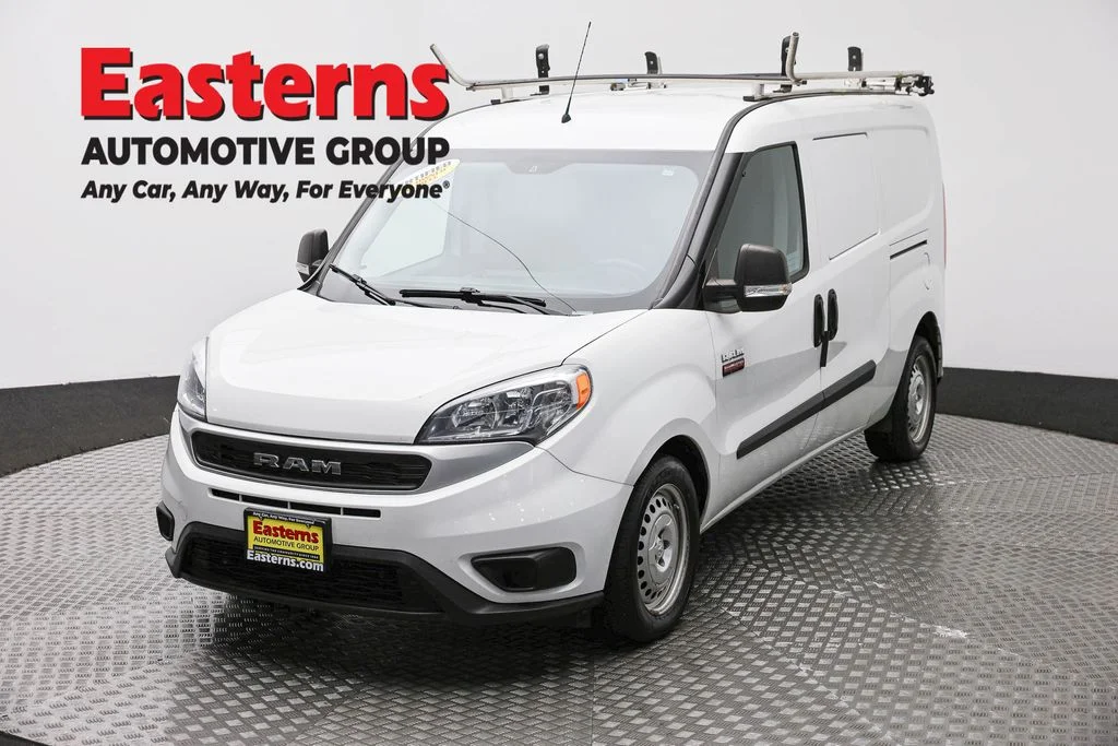 Used 2022 White Ram Base image 1