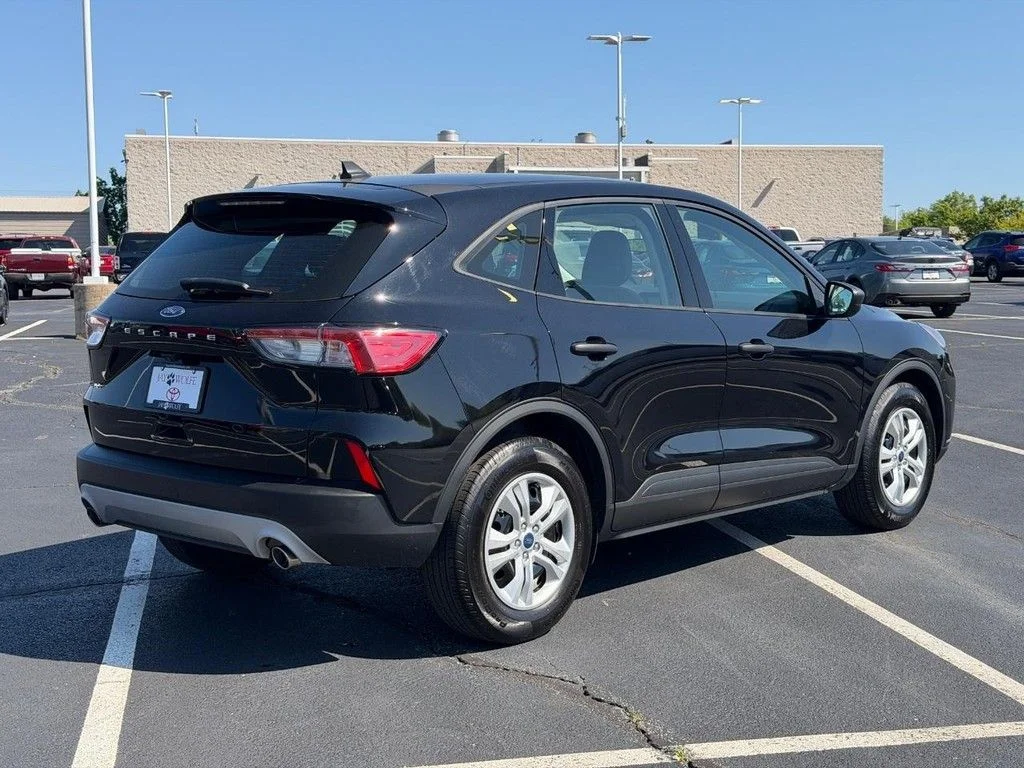 2022 Ford Escape S - Photo 6
