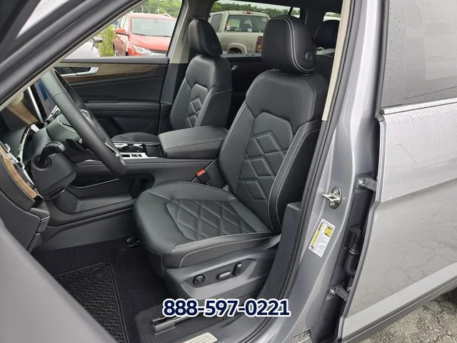 New 2026 Silver Mist Metallic Volkswagen 2.0T SE W/TECHNOLOGY image 6
