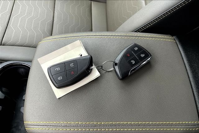 Used 2025 Black Chevrolet ZR2 image 35