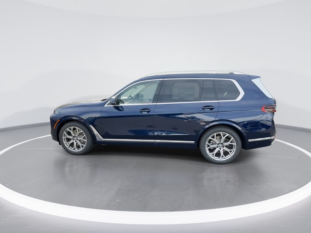 Used 2027 Blue BMW xDrive40i image 5
