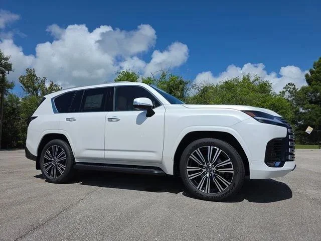 New 2026 Eminent White Pearl Lexus LUXURY image 8