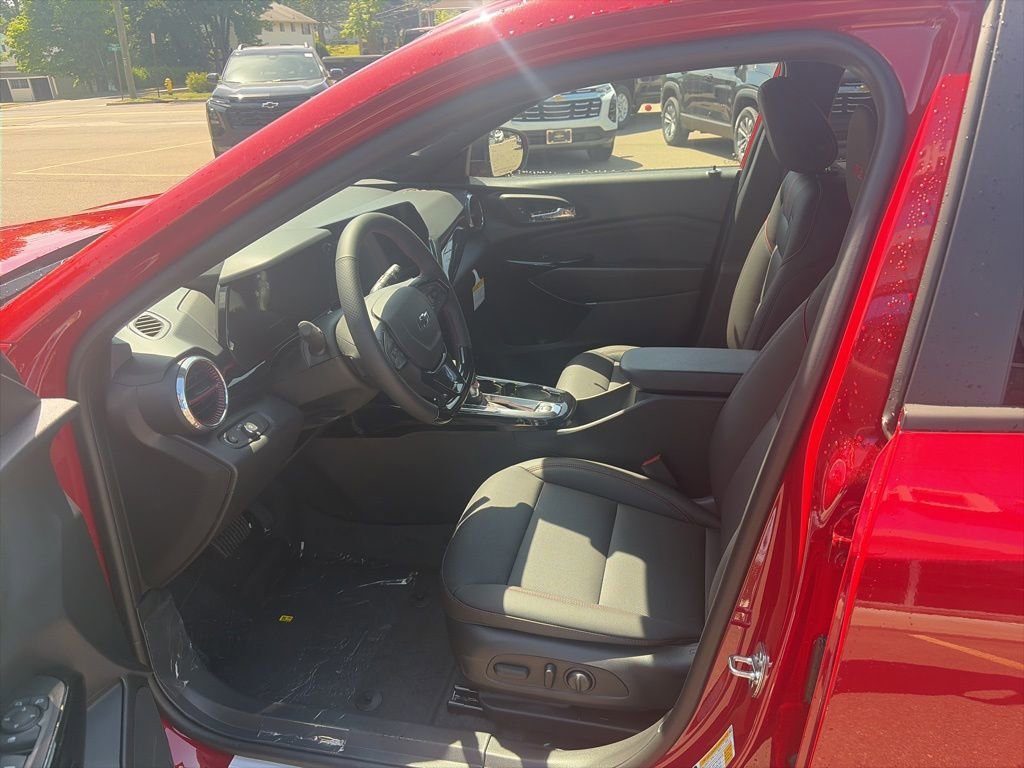 2026 Chevrolet Trax RS - Photo 10