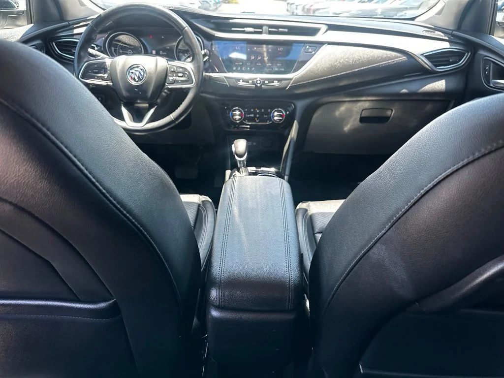 Used 2020 White Buick Essence image 19