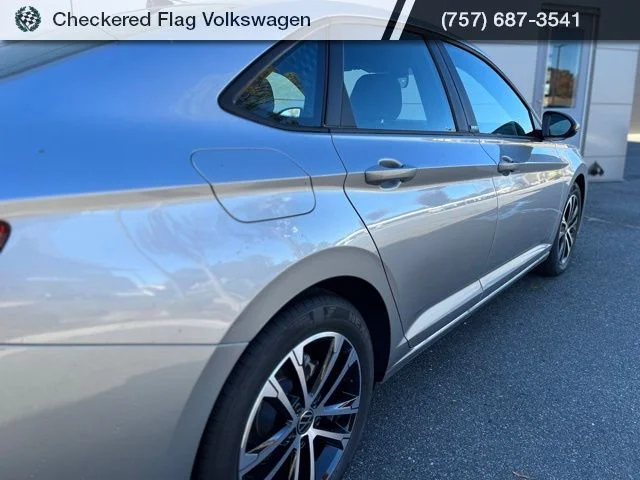2026 Volkswagen Jetta Sport - Photo 8