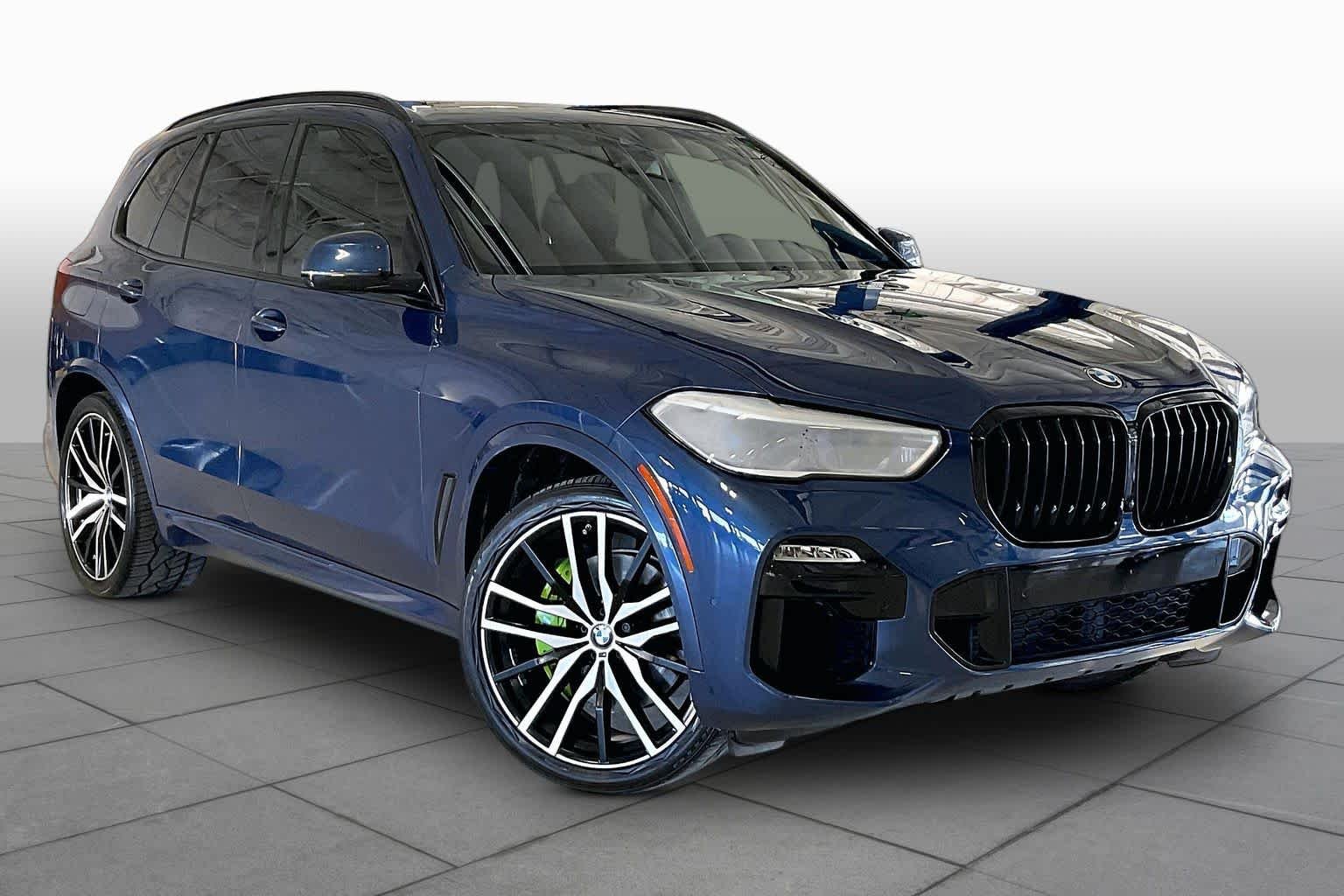 Used 2019 Phytonic Blue Metallic BMW xDrive50i image 2