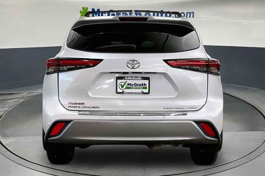 Used 2022 Beige Toyota Platinum image 6