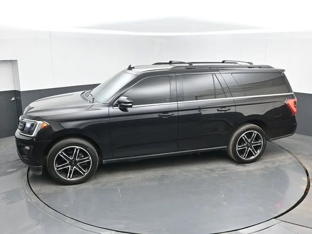 Used 2020 Black Ford Limited image 19