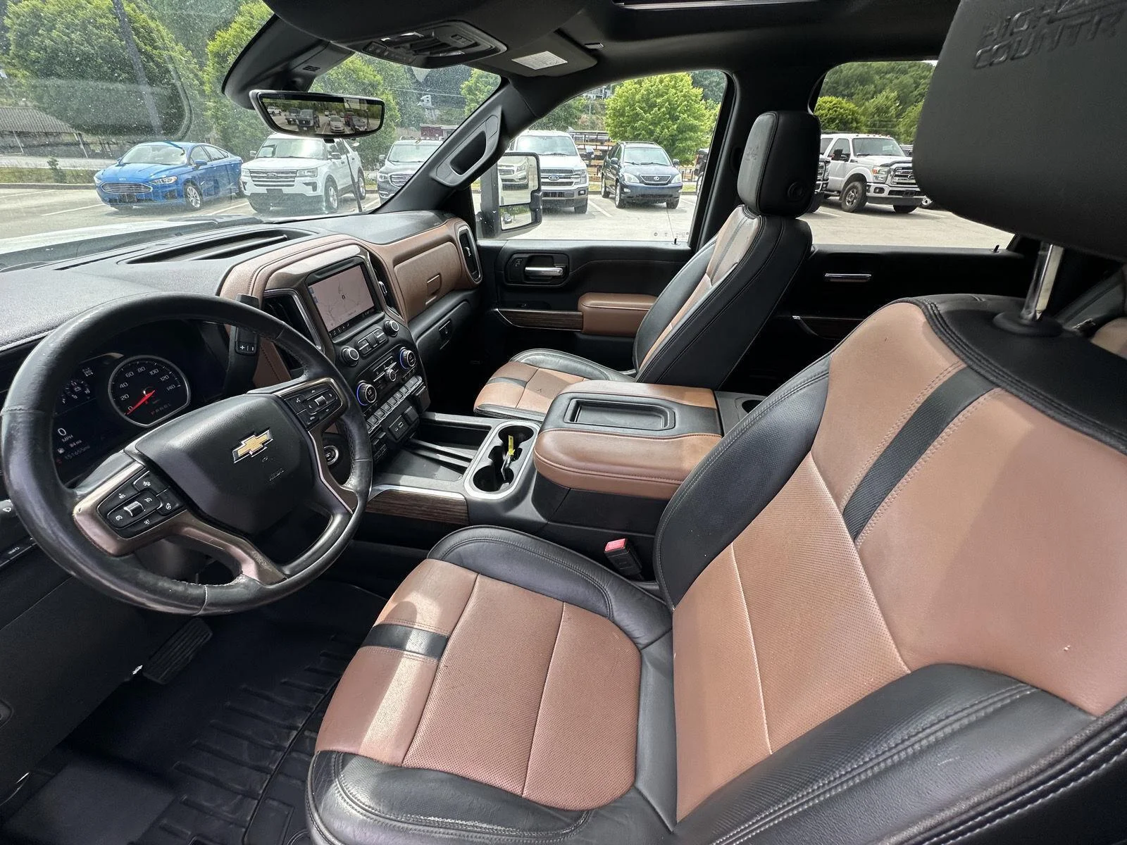 Used 2020 Summit White Chevrolet High Country image 10