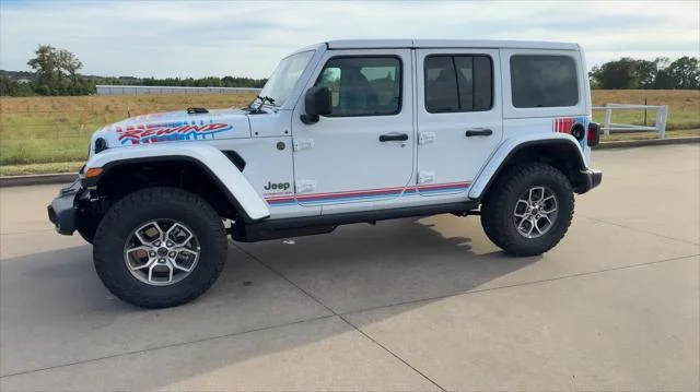 New 2027 Bright White Clear-Coat Paint Jeep  image 4