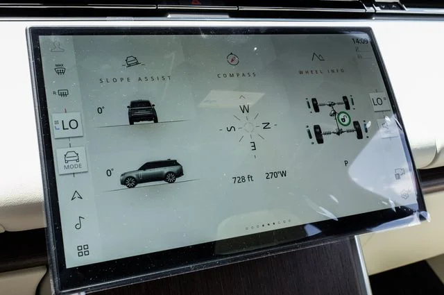 New 2026 Black Land Rover SE image 35