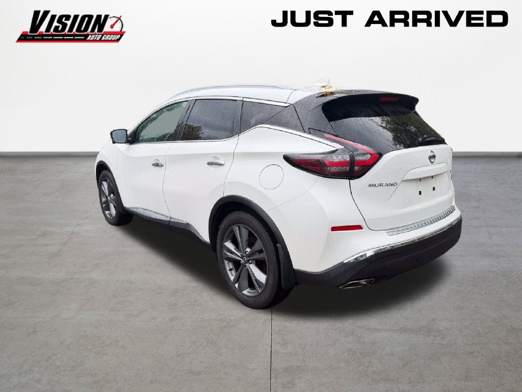 Used 2019 White Nissan Platinum image 7
