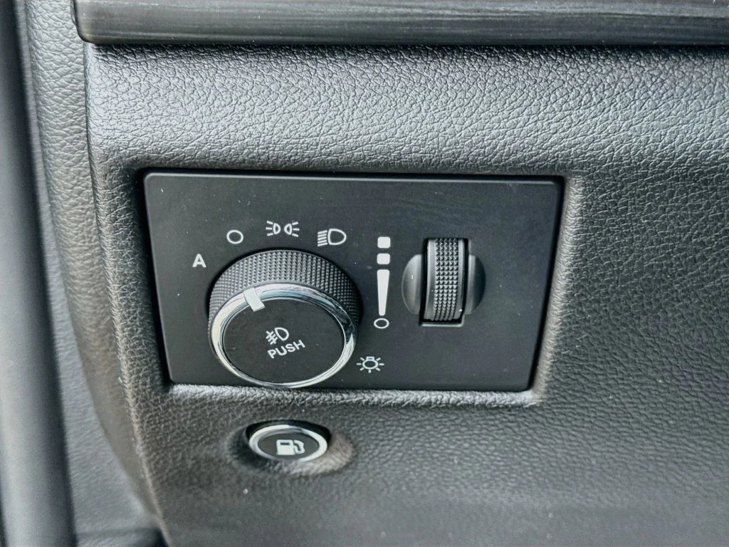 Used 2021 Black Jeep Laredo X image 11