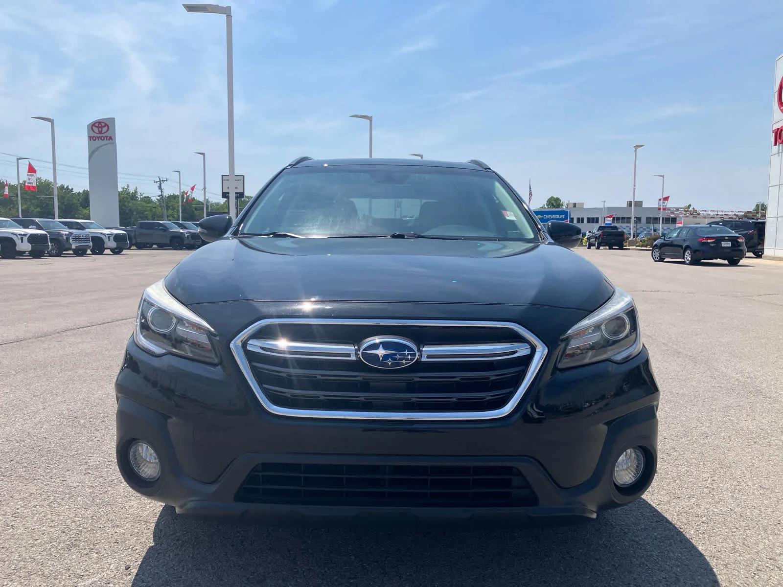 Used 2019 Crystal Black Silica Subaru Touring image 2