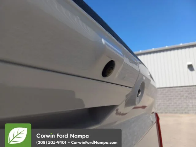 New 2026 Oxford White Ford Lariat image 30