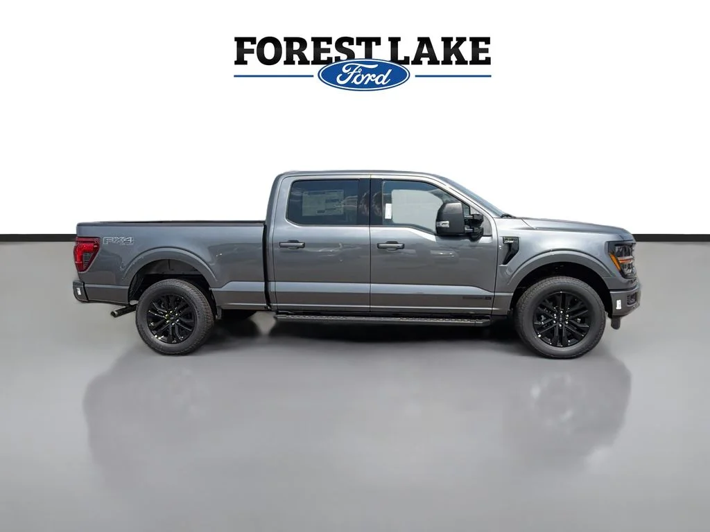 New 2026 Carbonized Gray Metallic Ford XLT image 3