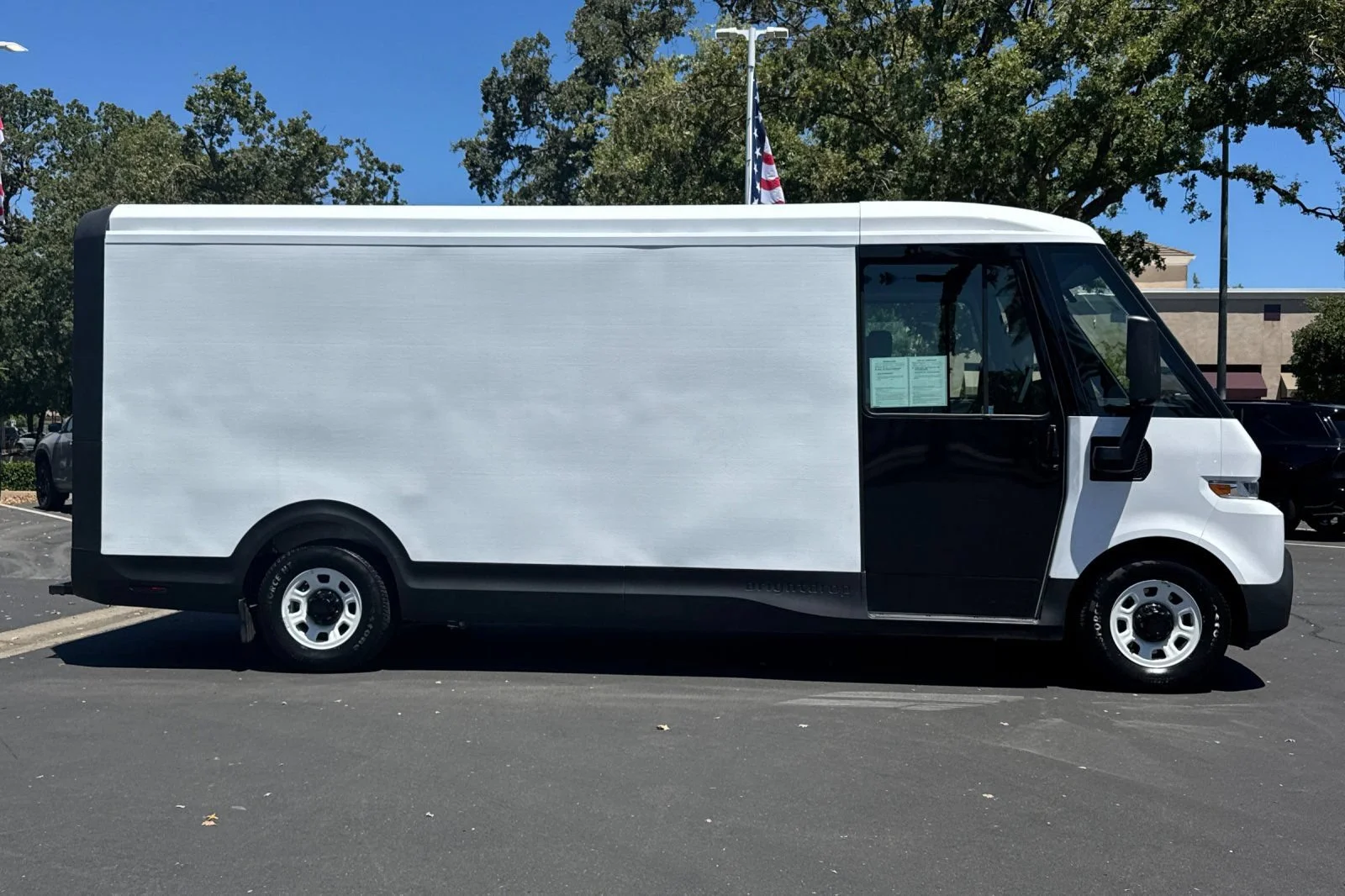 Used 2023 Chevrolet BrightDrop ZEVO 600 with VIN 2G5ZJ3HG5P9100397 for sale in Elk Grove, CA