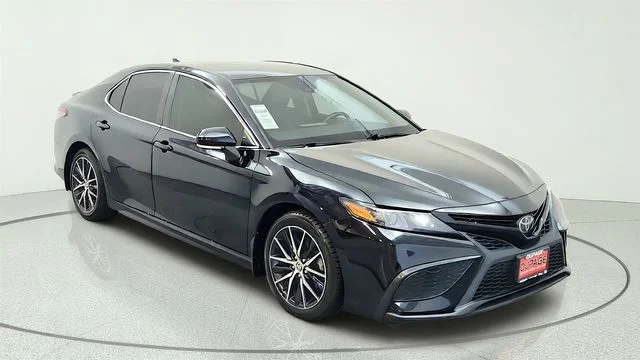 Used 2022 Black Toyota SE image 26