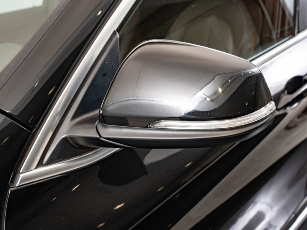 Used 2021 Black Sapphire Metallic BMW sDrive28i image 16