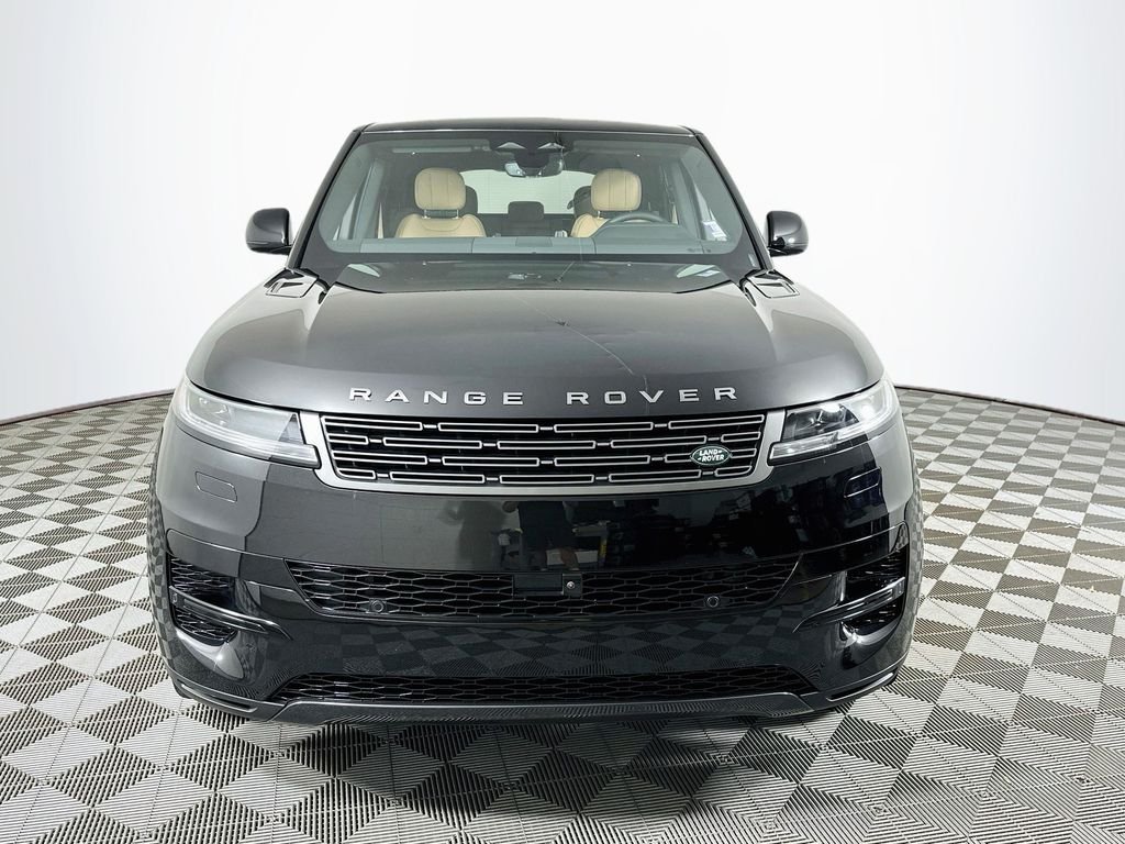 New 2027 Santorini Black LAND ROVER  image 2