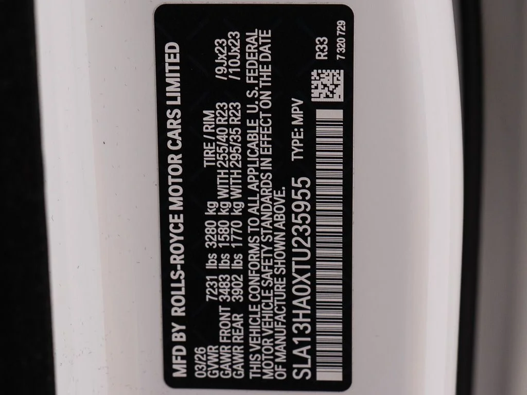 New 2026 English White Rolls-Royce  image 55