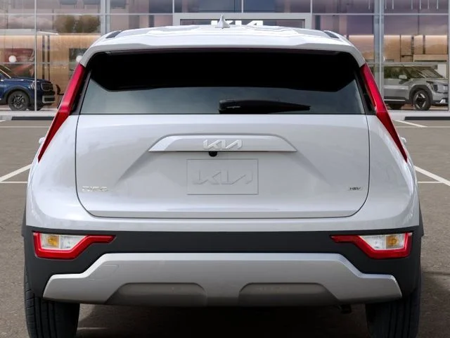 New 2026 Snow White Pearl Kia LX image 13
