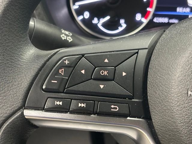 Used 2024 Gray Nissan SV image 18