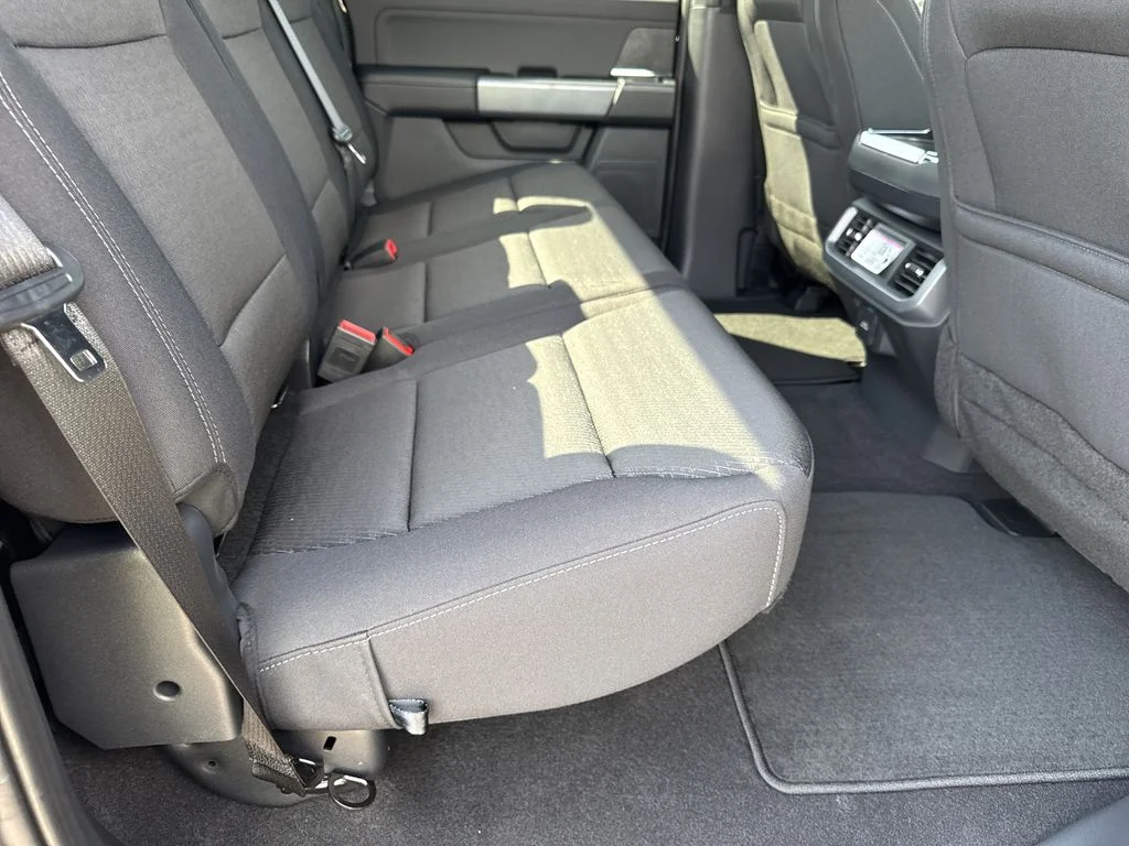 New 2026 Black Ford XLT image 15