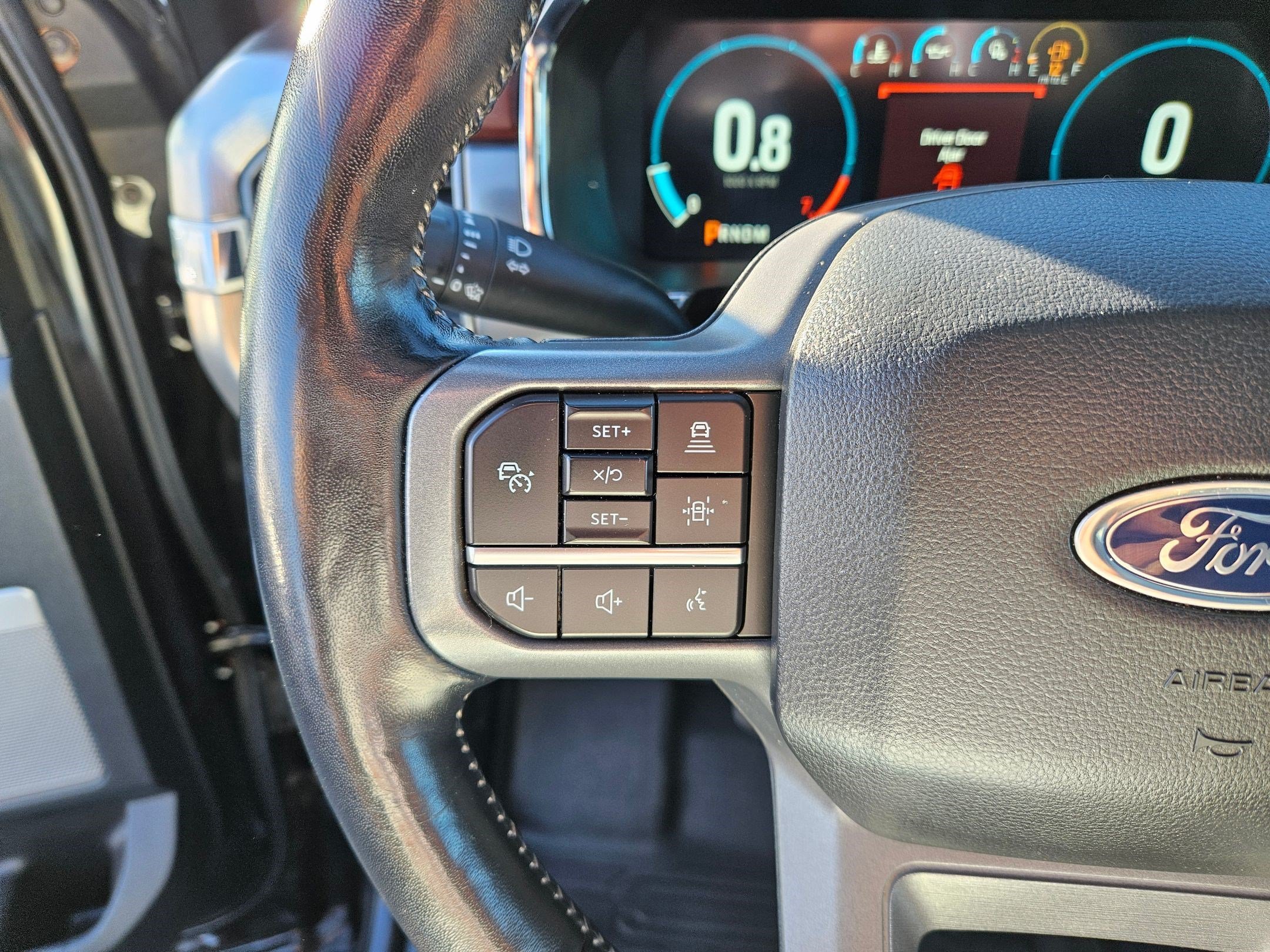 Used 2023 Black Ford LARIAT image 18
