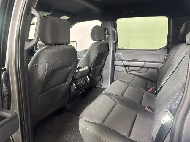 Used 2021 Gray Ford XLT image 12