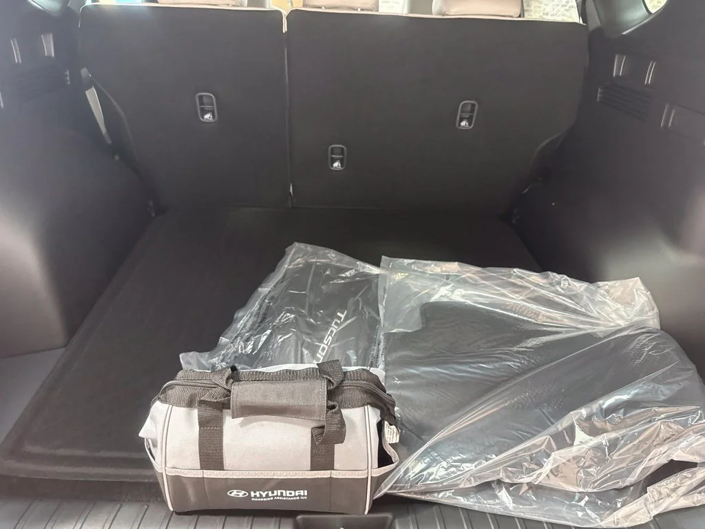 New 2026 Phantom Black Hyundai SEL Plus image 9
